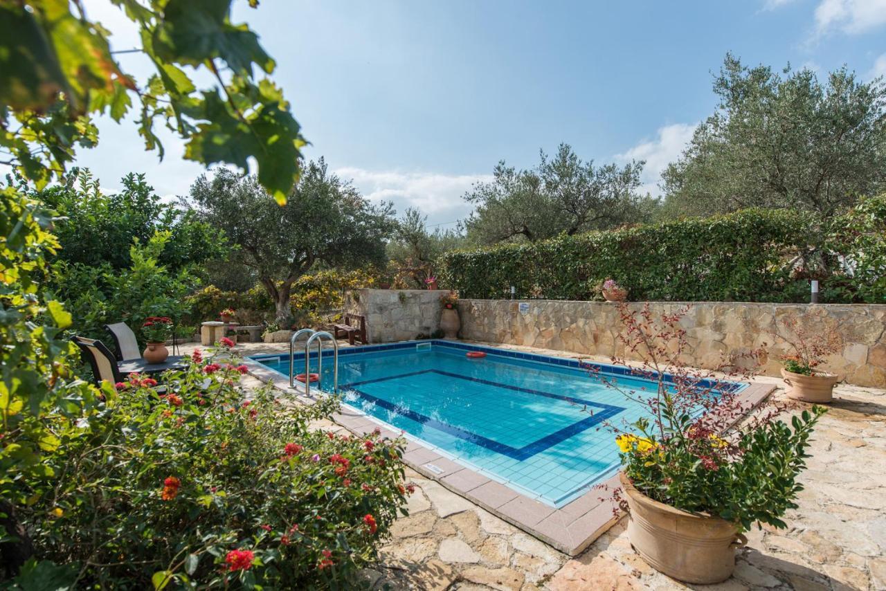 Villa Toula With Pool Nr Armeni Crete Makhairoí エクステリア 写真