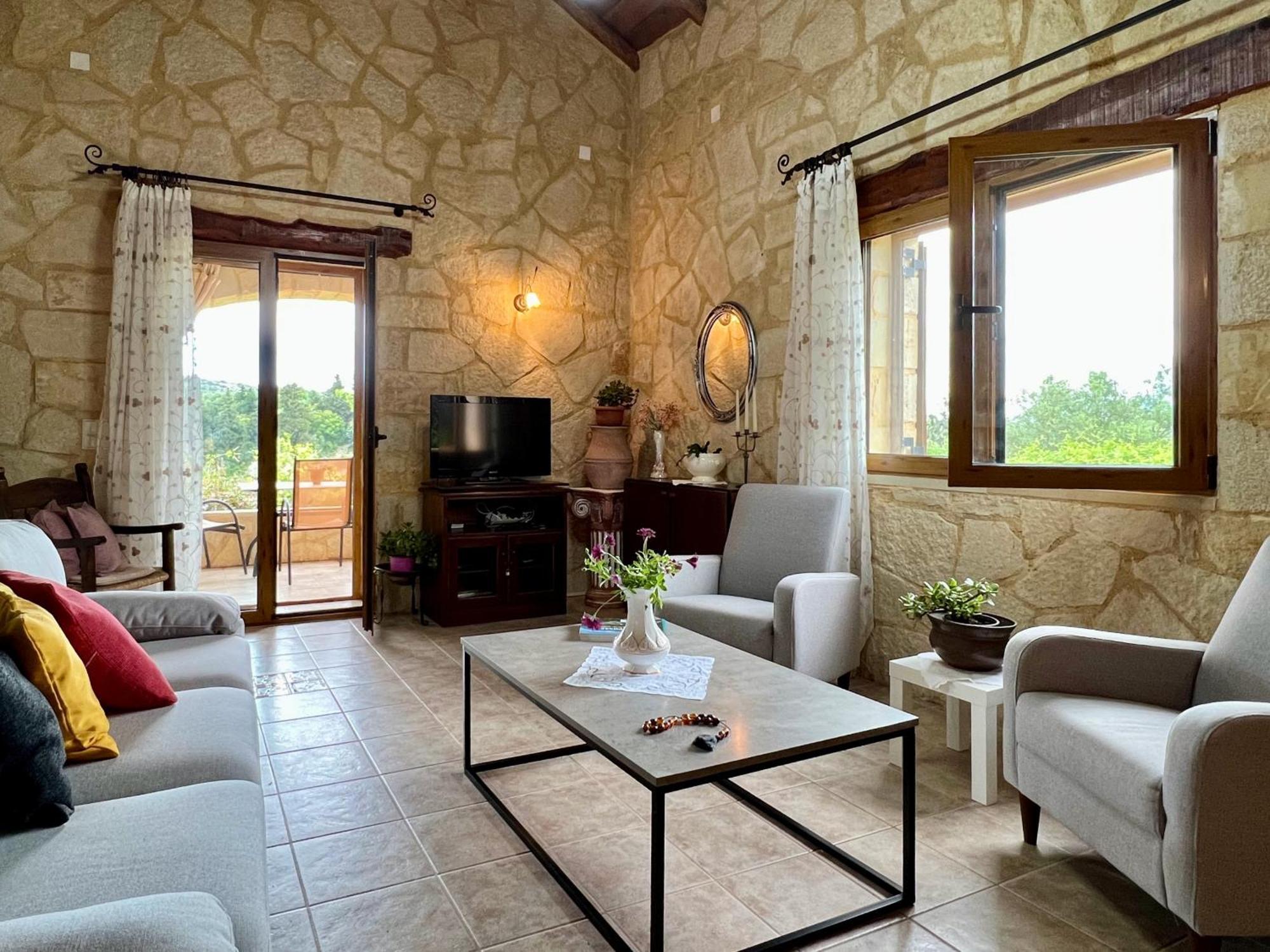 Villa Toula With Pool Nr Armeni Crete Makhairoí エクステリア 写真